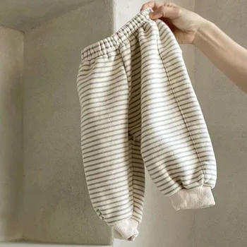 2023 Kış Yeni Bebek Sıcak Çizgili pantolon Çocuklar pamuklu pantolon Artı Kadife Bebek rahat pantolon Erkek Kız harem pantolon Bebek Giysileri