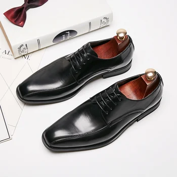 Erkek deri ayakkabı İş Elbise Klasik Stil Lace Up Sivri Burun Ayakkabı Erkekler İçin Brogue Ayakkabı