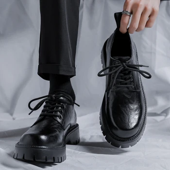 Erkekler Platformu Deri rahat ayakkabılar Siyah Vintage Kalın Alt Erkek Lace Up Elbise Ayakkabı Iş Oxfords Moda Düğün Daireler